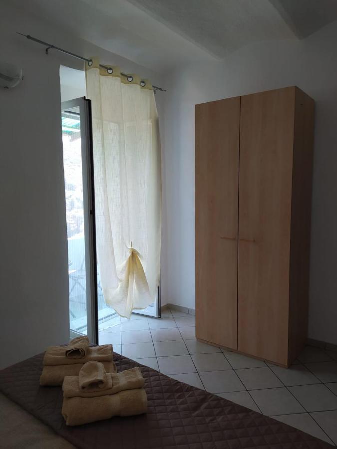 Ca' Isabella Apartamento Vallebona Exterior foto